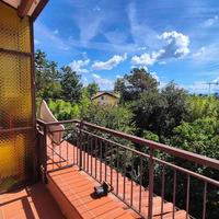 Appartamento con terrazzo sul verde a Sistiana