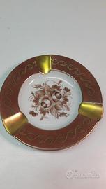 portacenere in porcellana 