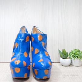 Scarpe estrose