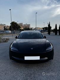 Tesla Model 3 Highland Premium RWD