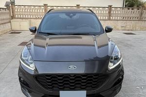 Ford Kuga ST line