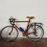 Bici da corsa vintage colnago da restaurare