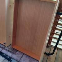 2cassetti con rotelle 