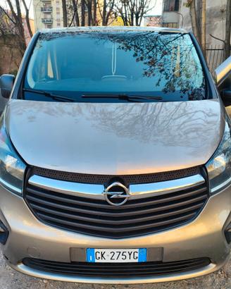 Opel Vivaro 8 posti - 1.6 biturbo