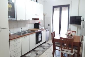 Appartamento arredato san marcellino zona pizzeria