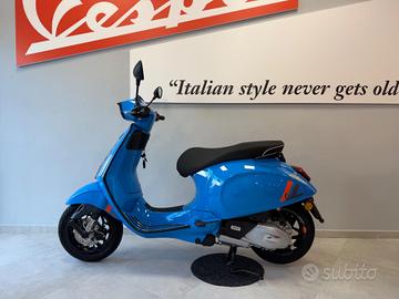 Vespa Sprint S 125 NUOVA DA TARGARE
