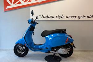 Vespa Sprint S 125 NUOVA DA TARGARE