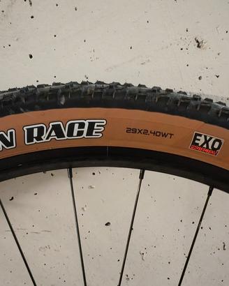 coppia Copertoni mtb maxxis recon race 29x2.40