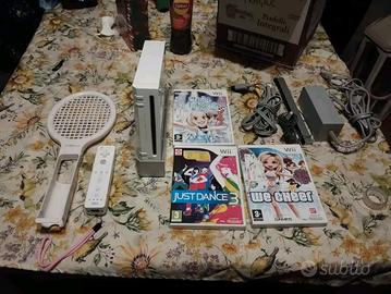 Nintendo Wii + 3 Giochi 