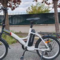 Bicicletta elettrica Argento Piuma 25w