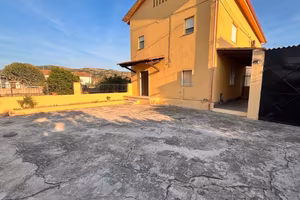 Appartamento piano terra carbonia