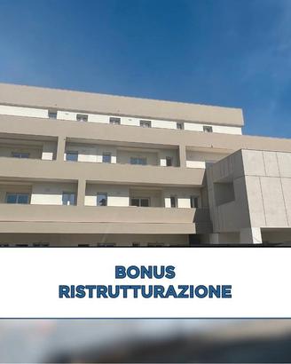 Bilocale con corte esterna a 350 m dal mare