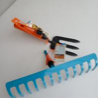 Attrezzi per giardinaggio. 