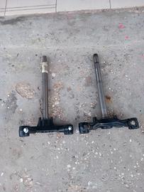 Forcella piantone  Aerox/booster