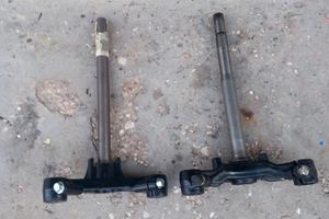 Forcella piantone  Aerox/booster