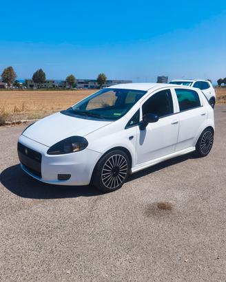 Grande Punto 1.3 mjet 90cv sport