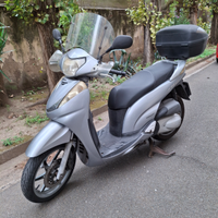 Honda SH 300 del.2017, km 60.000