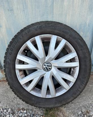 Set 4 Gomme invernali Good Year usate