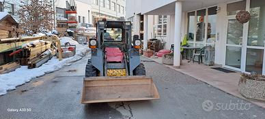 Minipala New Holland Ls 150