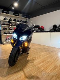 Honda forza 750 -2022 - passaggio incluso