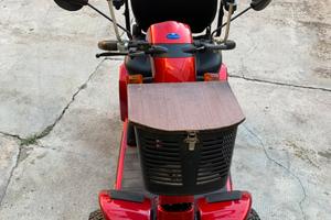 Scooter / carrozzina elettrica per anziani