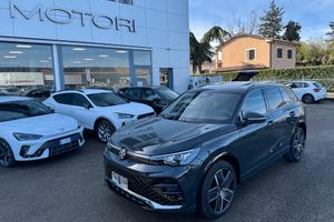 Volkswagen Tiguan 1.5 etsi R-Line Plus 150cv dsg /
