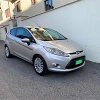 FORD FIESTA GPL/BENZ TITANIUM 2010