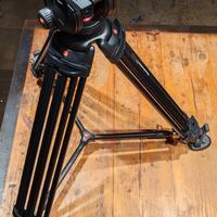 manfrotto 546BK cavalletto + testa 504HD + borsa