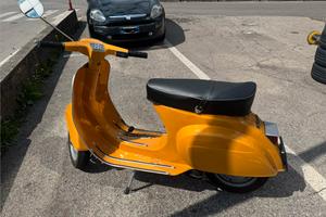 Vespa 50 special