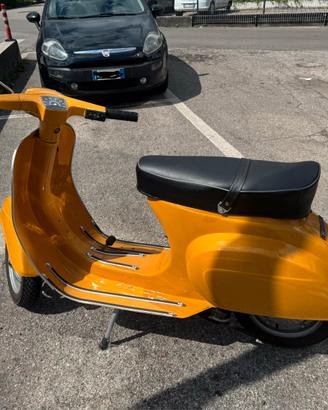 Vespa 50 special
