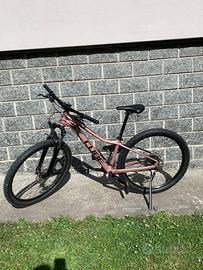 MTB Cube per ragazze