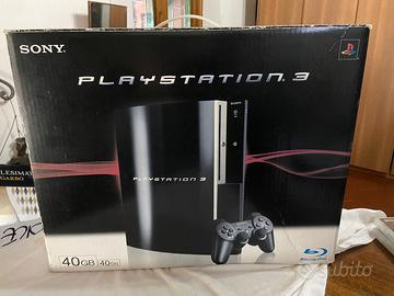 Play Station 3 (PS3) con scatola + 2 gioch
