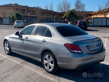 Mercedes c220d  W205