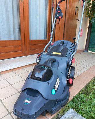 Tagliaerba a batteria Sterwins UP40