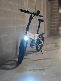 ADO A20 E-Bike Pieghevole