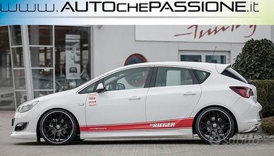 Coppia minigonne Opel Astra J 2009