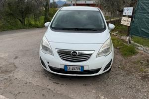 Opel Meriva 2011