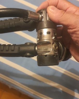erogatore scubapro D400 con manometro