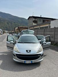 Peugeut 207 NEOPATENTATI