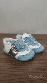 Scarpa misura 18 Pastello azzurro bianco e grigio