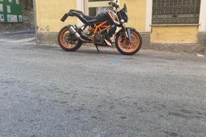 Ktm duke 390