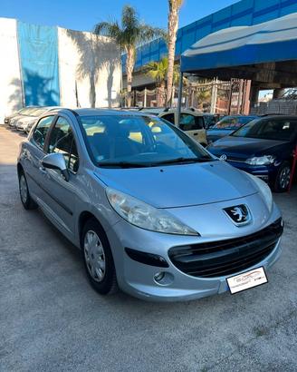 Peugeot 207 1.4 VTi 95CV 5p. XS