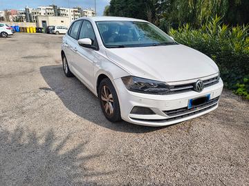 Volkswagen Polo 1.0 TGI del 2019 bianca