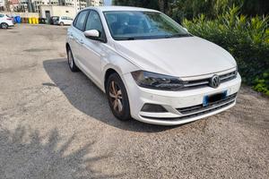 Volkswagen Polo 1.0 TGI del 2019 bianca