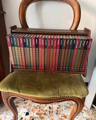 Collezione  I GIGANTI  Mondadori 1968 + Mobiletto
