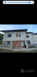 Muratore piastrellista imbianchino onesto
