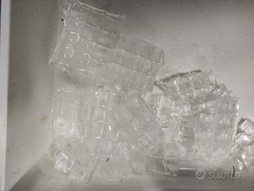 Fabbricatore ghiaccio cubetti