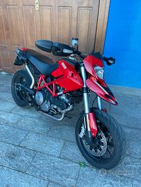 Ducati Hypermotard 796 A2