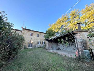 Valsamoggia - Maiola: Porzione di rustico in sasso