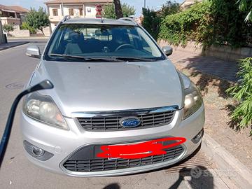 Ford focus station wagon 